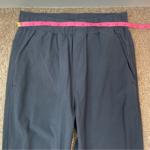 Lululemon Men’s Raised City Pant 31" Pull-On Grey Pants Size Small Style M5427S - Picture 12 of 16